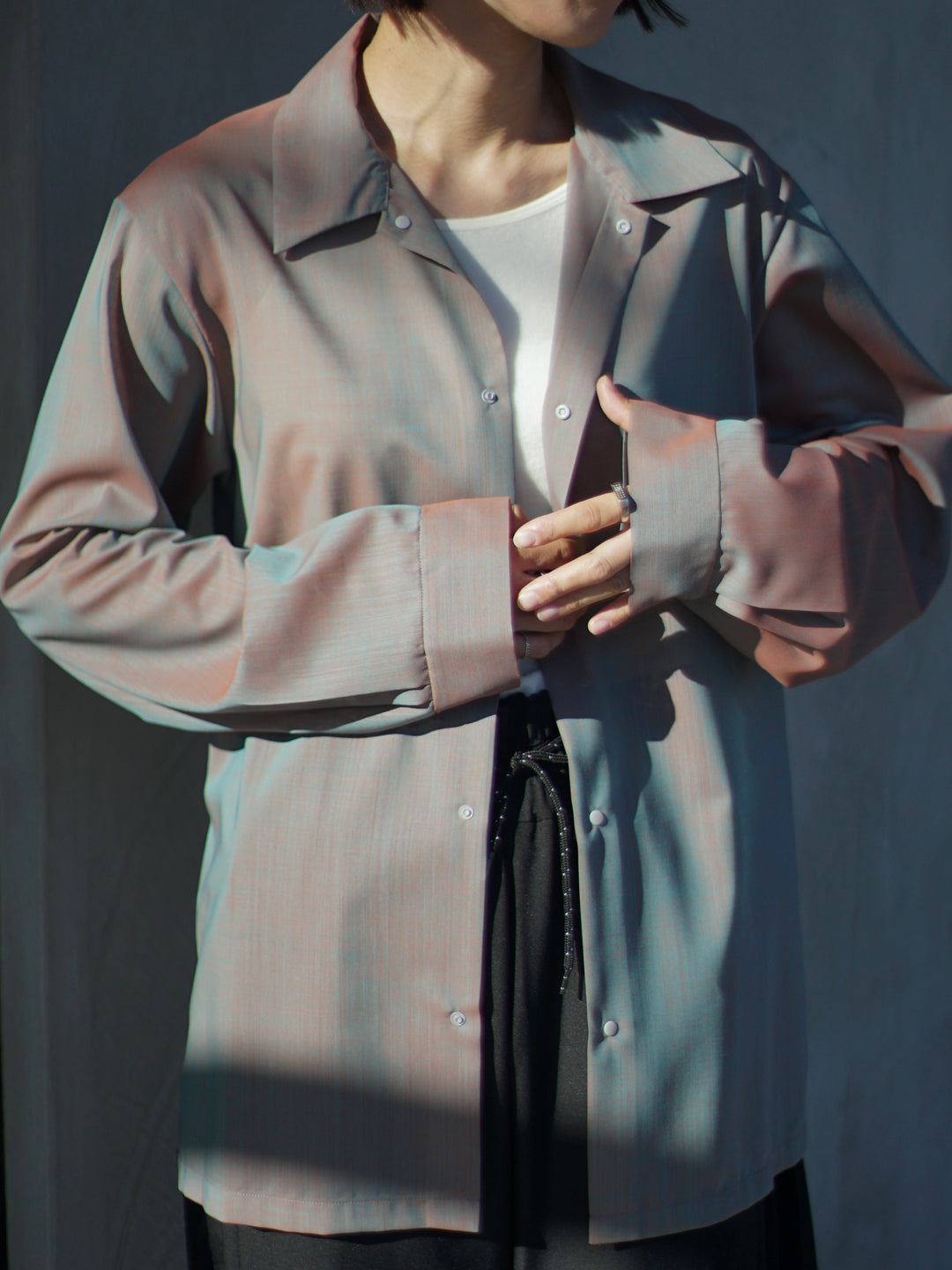 itochi Sheer wool voile shirt サイズ1 Sheer wool voile simple shirt / sax × orange – itochi 公式
