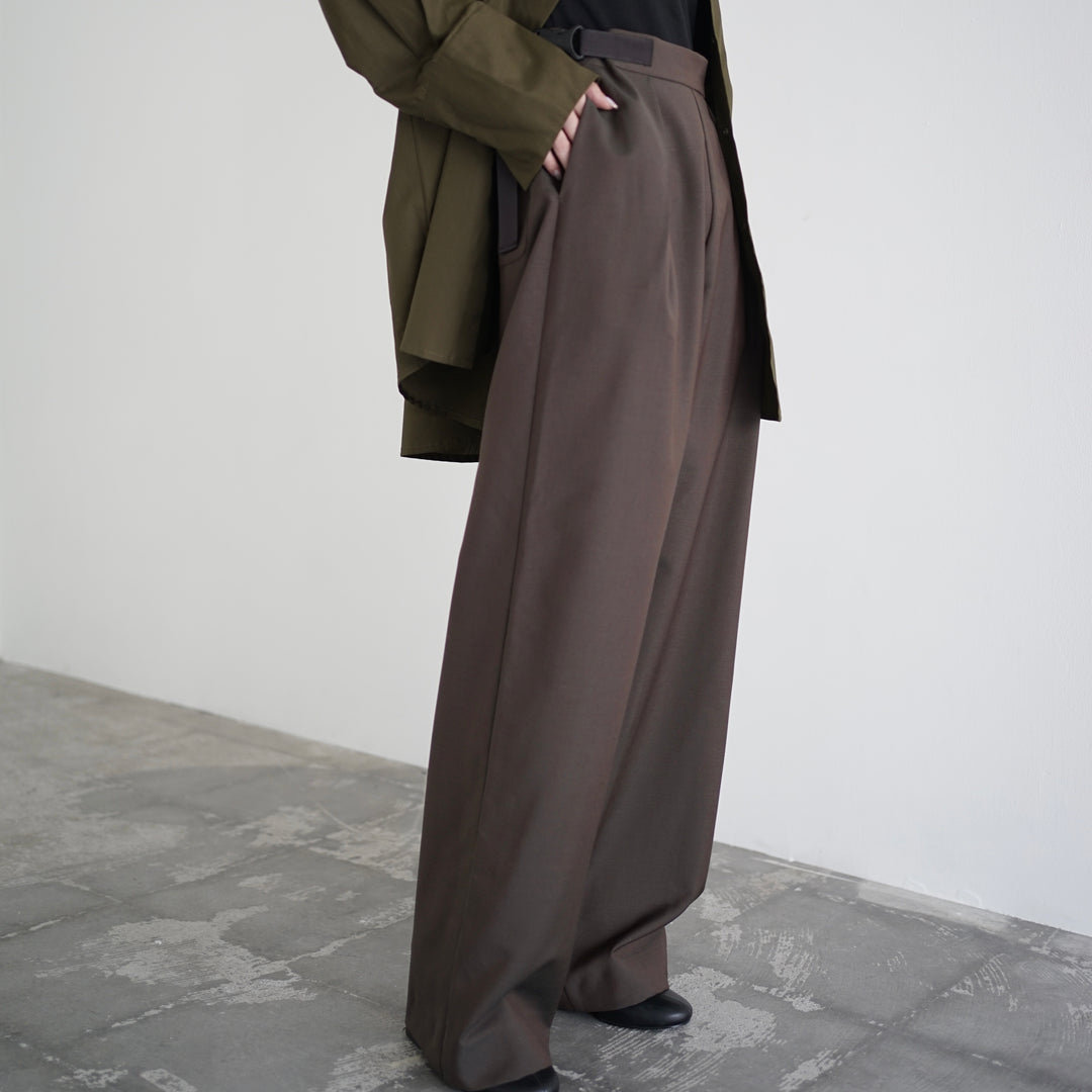 【新品】itochi Wool ＆ Yak Tuck Salt Pants Wool & Kid mohair Tropical Tuck Salt Pants – itochi 公式オンライン