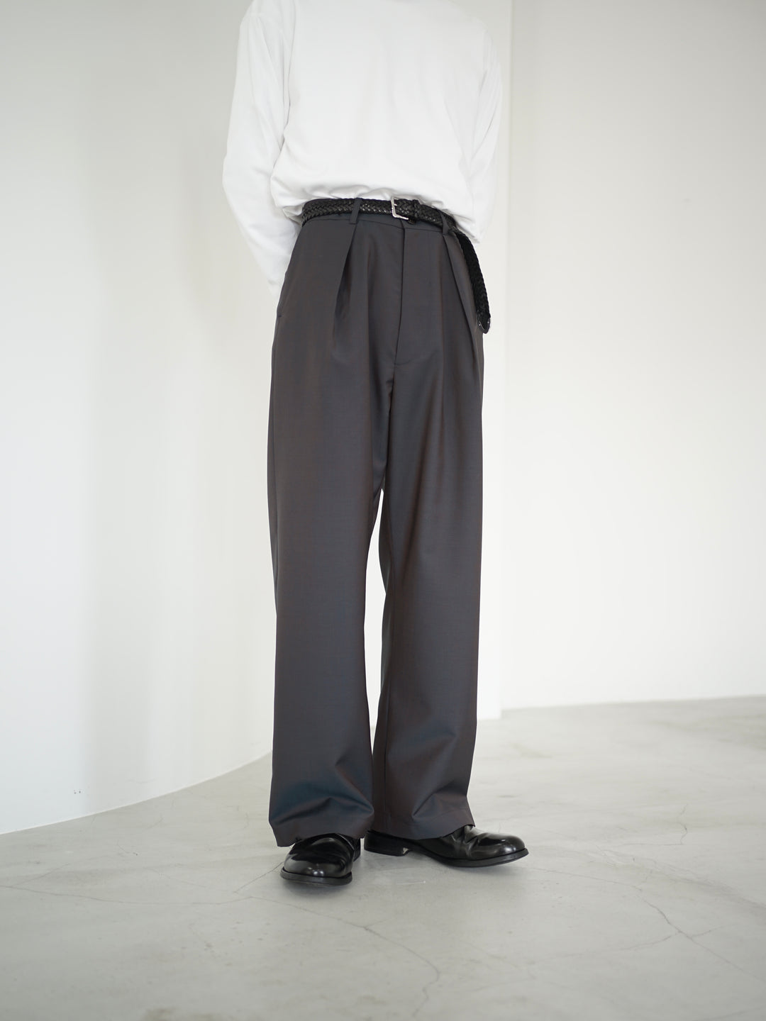 Pre-order] Wool & Kid mohair Tropical tuck slacks – itochi