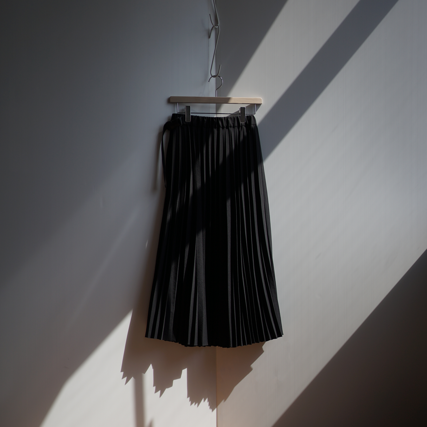 Polyester voile half way accordion pleated skirt