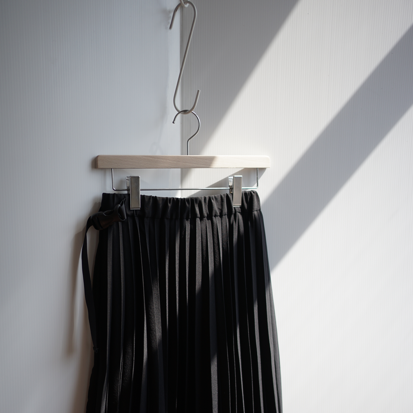 Polyester voile half way accordion pleated skirt