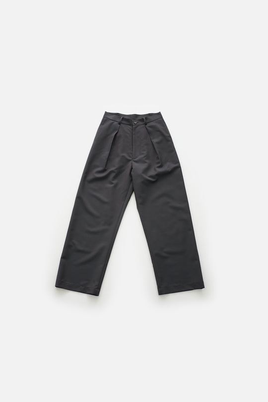 パンツ TROPICAL WOOL KID MOHAIR ONE-TUCK SLACKS Tropical Wool Kid Mohair One-Tuck Slacks