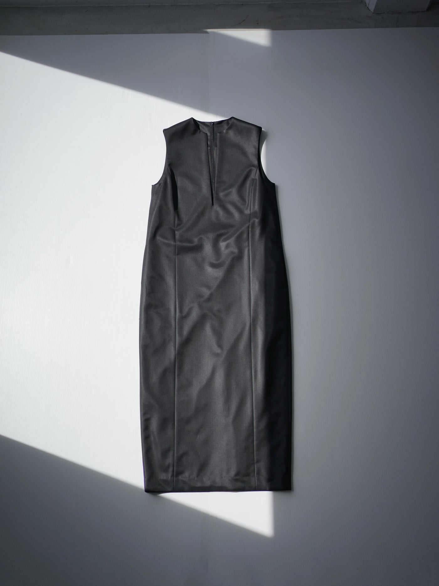 [Pre-order] shuttle loom fabric keyneck jumper skirt
