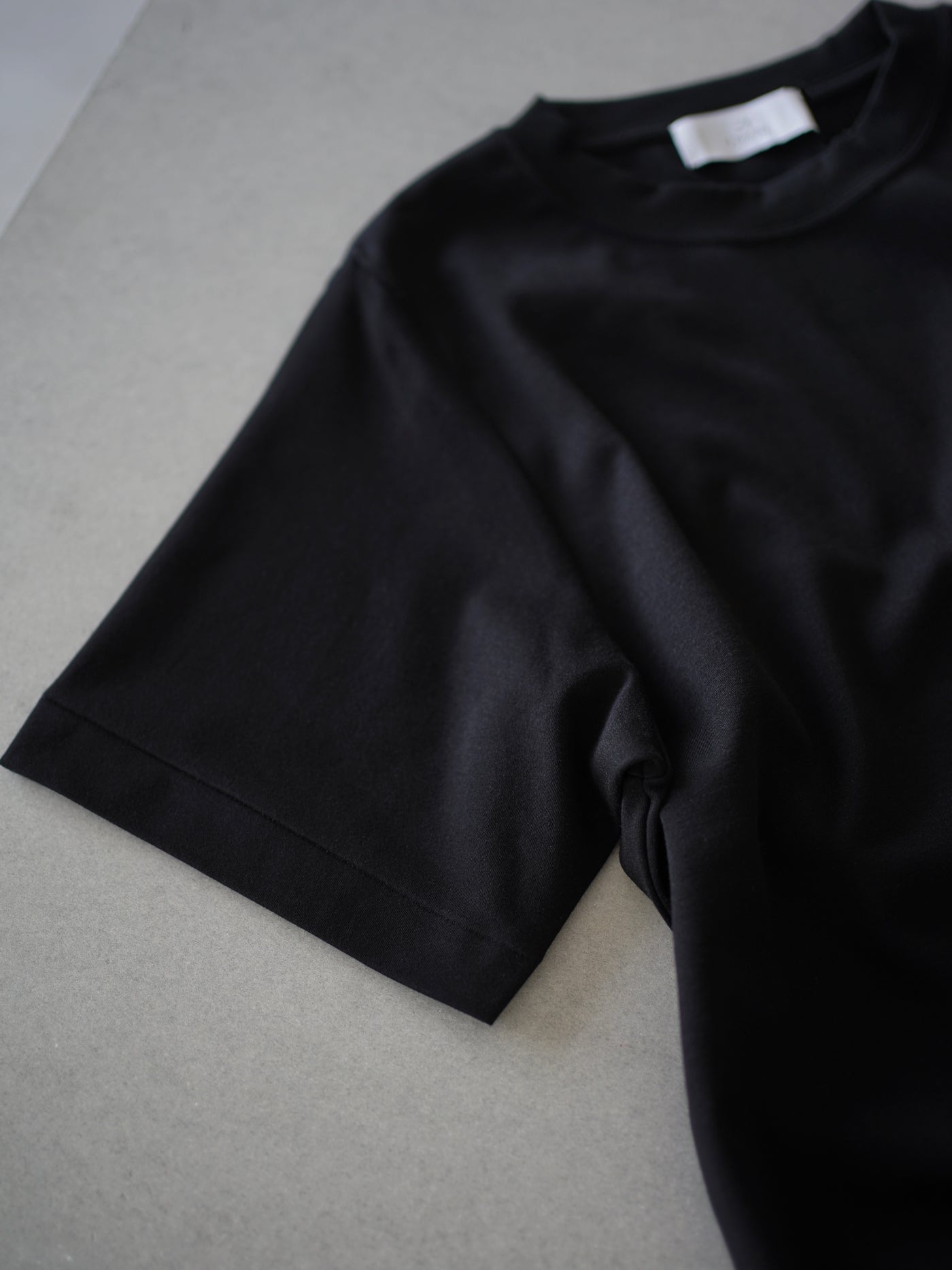 Suvin cotton smooth crew neck t-shirt
