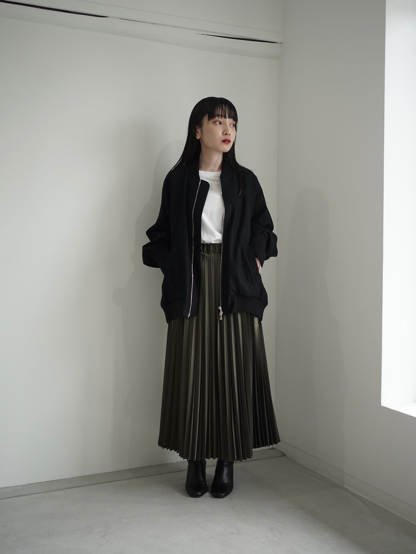[Pre-order] Float furano minimalistic bomber jacket