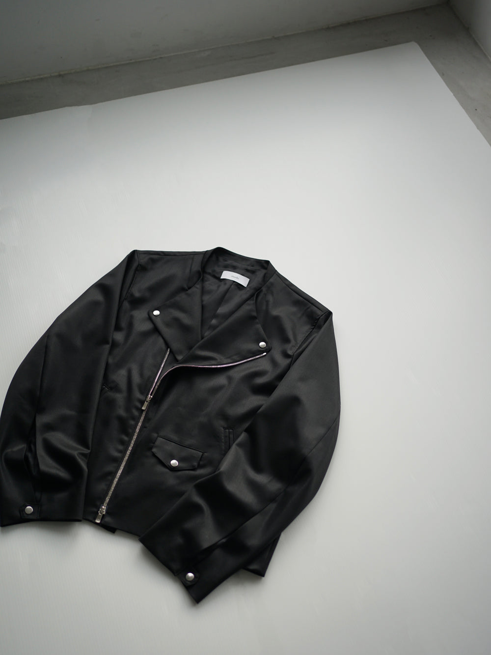 【itochi】プリーツジャケット　※オンライン完売品 Archive – itochi 公式オンラインストア