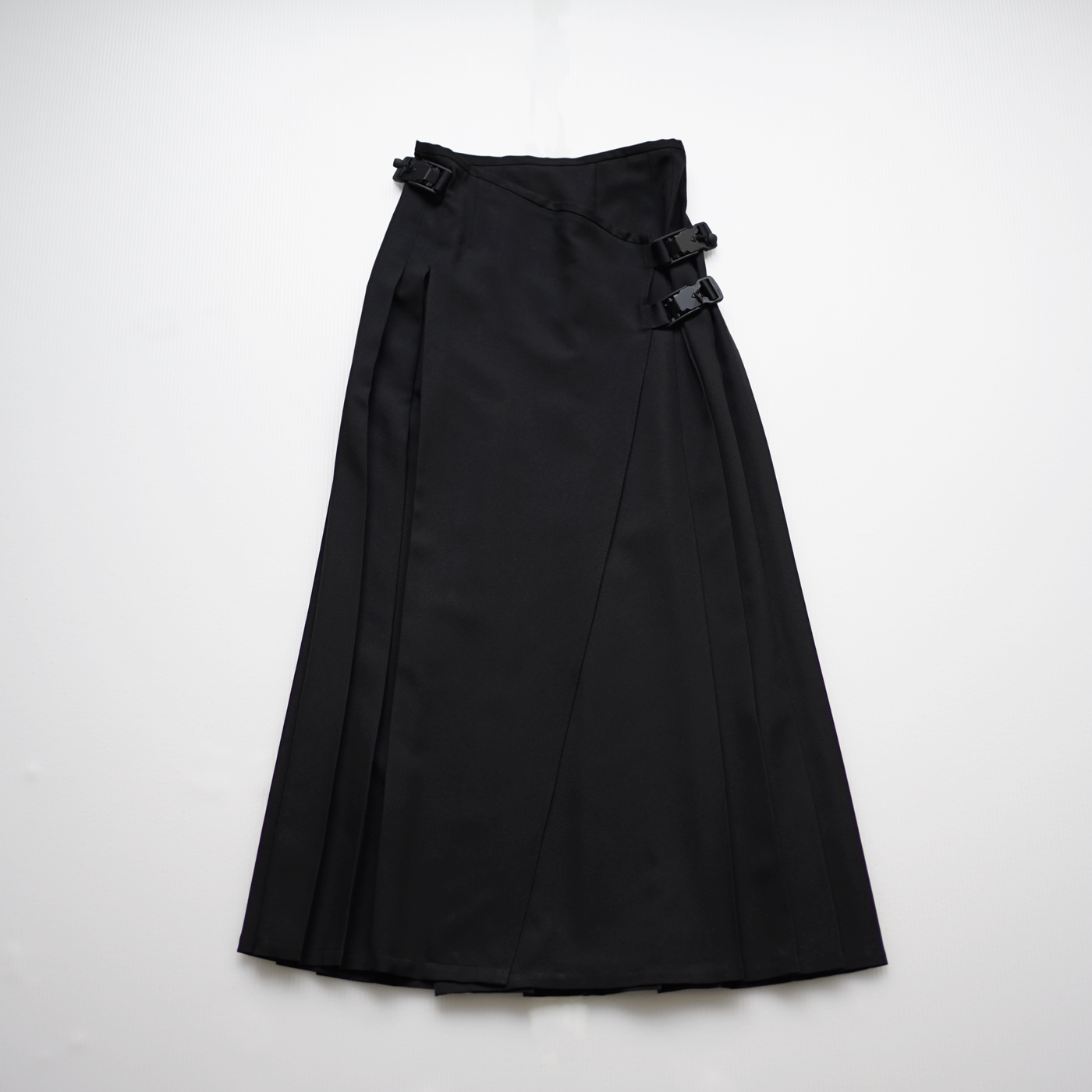 Polyester Linon Buckle Wrap Skirt